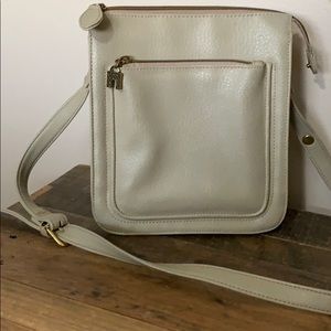 Relic crossbody bag w/ adjustable strap
